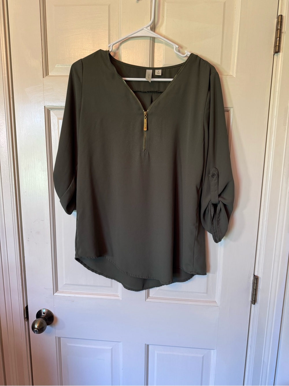 Tacera Olive Zip-Front Roll-Tab Blouse